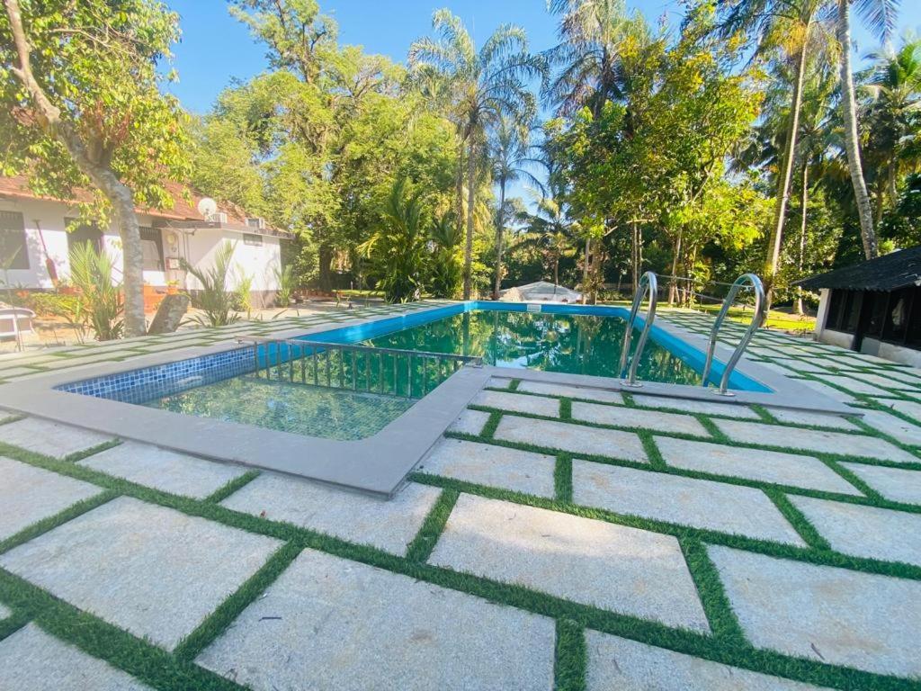 Babira Brookside Heritage Resort Kumarakom Exterior photo